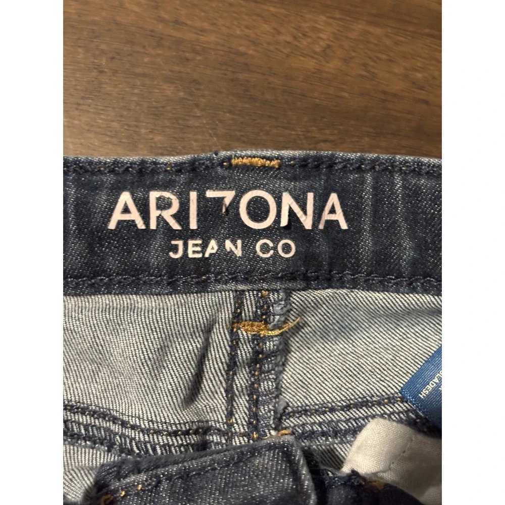 Arizona Jean Co Girls Denim Bermuda Shorts Distressed Dark Wash Size 6
